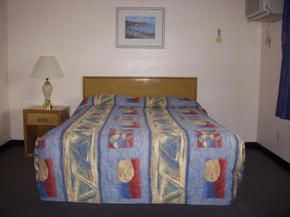 Two-Bedroom Suite - Non-Smoking interior